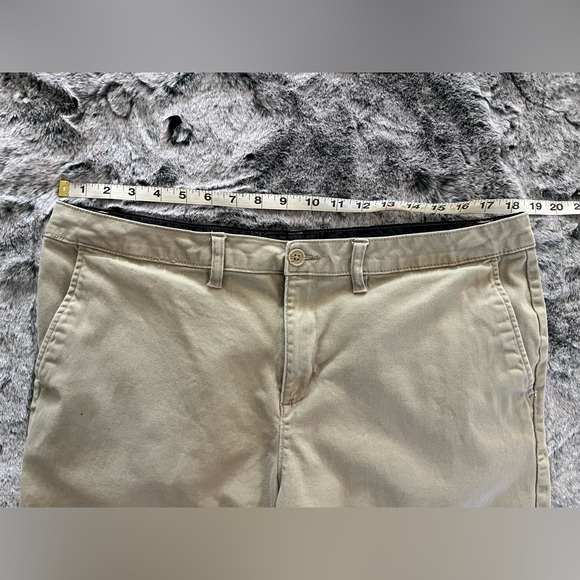 Set of 2 Men’s Blue Crown Classic Chino Khaki shorts, size 38 GUC Uniform Work - Picture 3 of 8